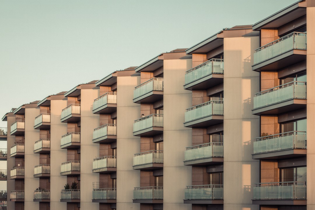 Photo Property management