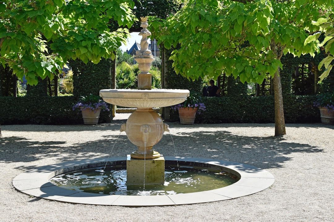 Photo Garden fountain