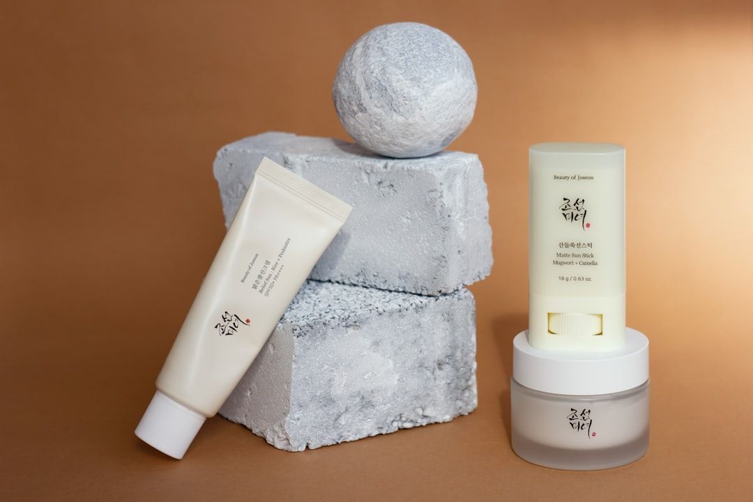 Photo Sunscreen bottle